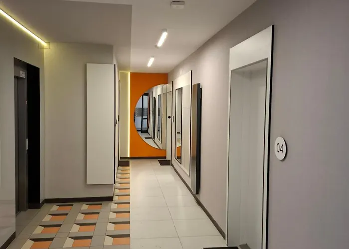 Mieszkanie 46m2 - 2 Pokojowe Z Ogrodkiem , Wifi , Bezplatny Parking Nr 126, Szybkie Polaczenie Z Lotniskiem, Autobus 120 * グダニスク